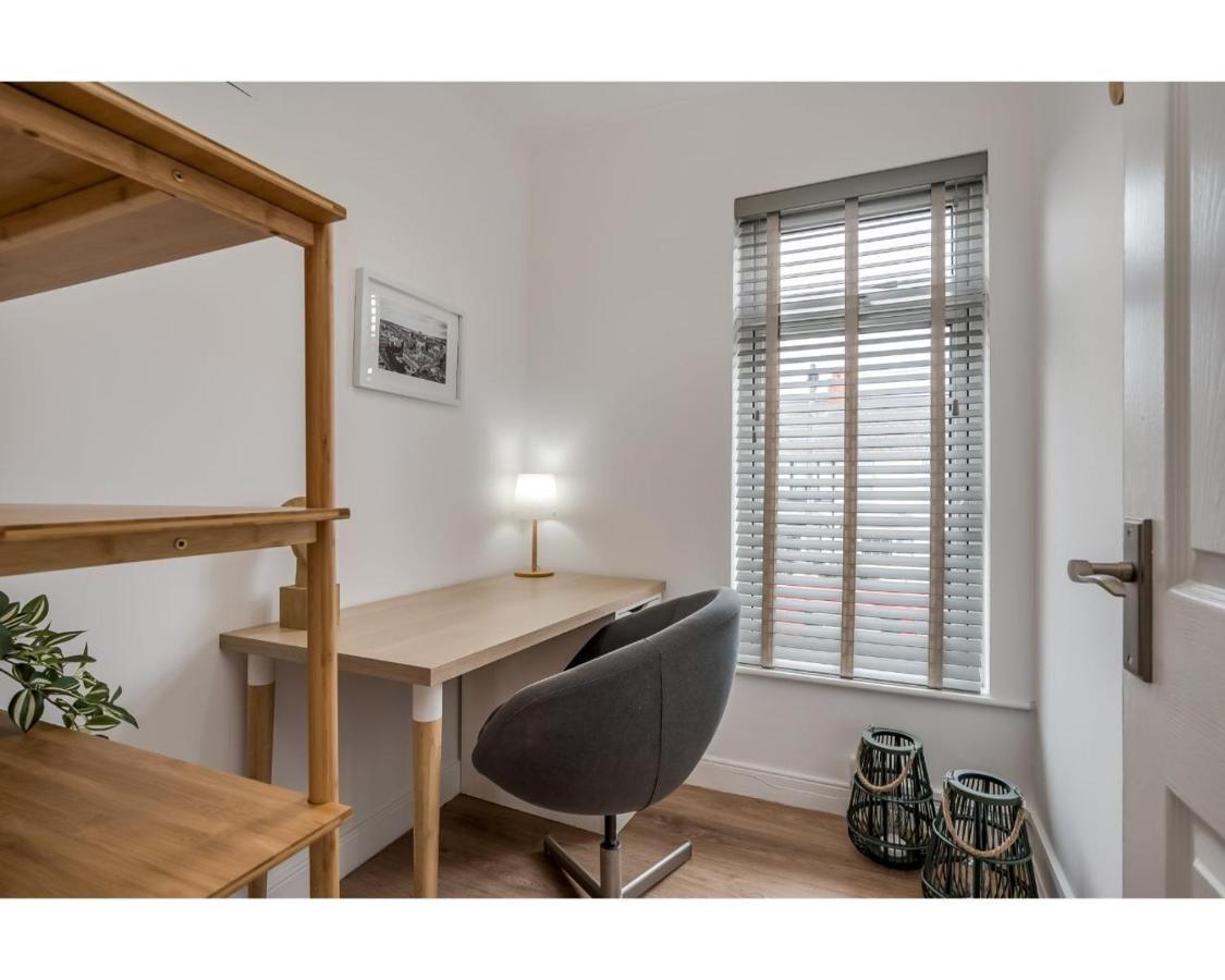 Central Belfast Apartments Belfast Work-Rest-Play R&R Exteriér fotografie