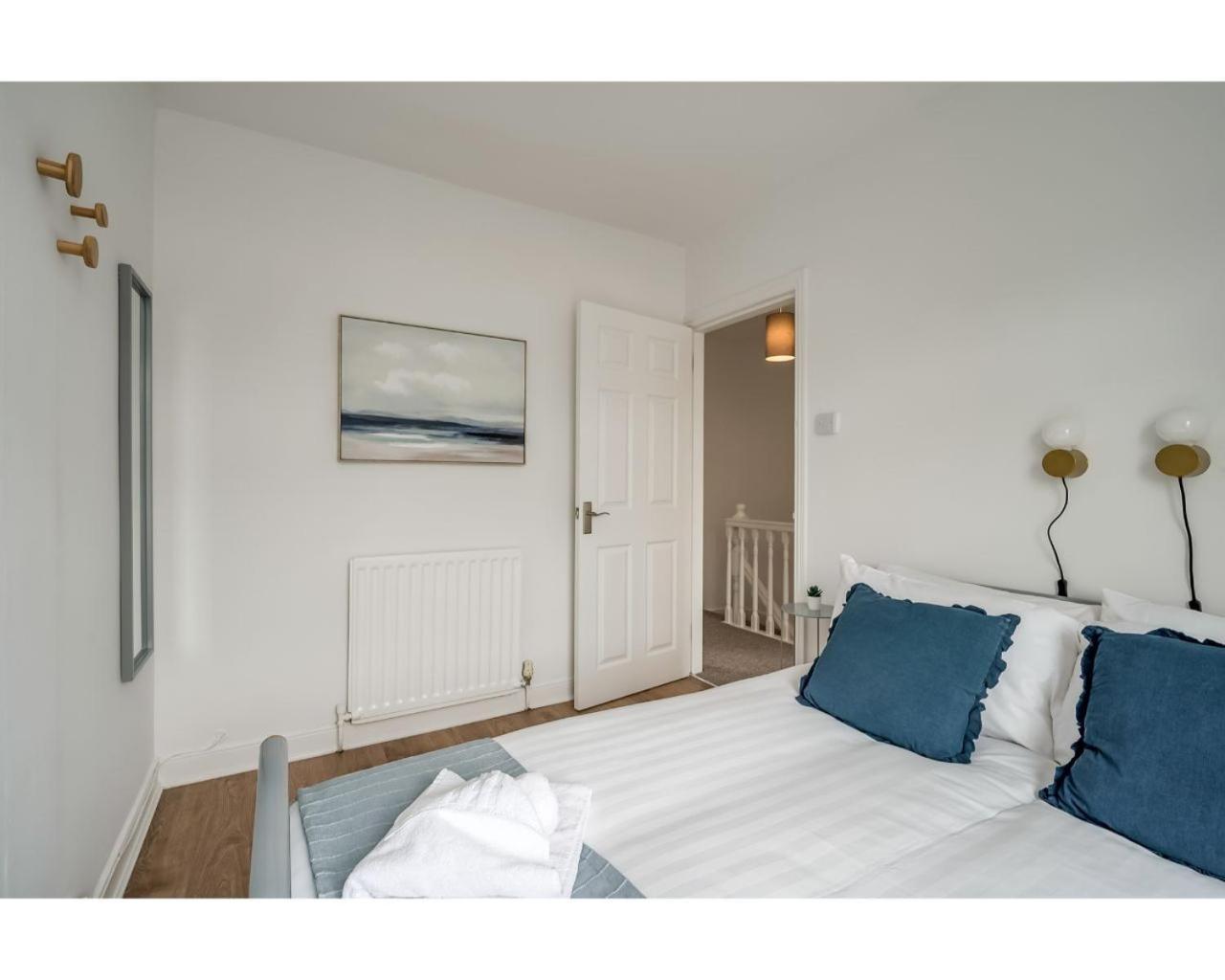 Central Belfast Apartments Belfast Work-Rest-Play R&R Pokoj fotografie