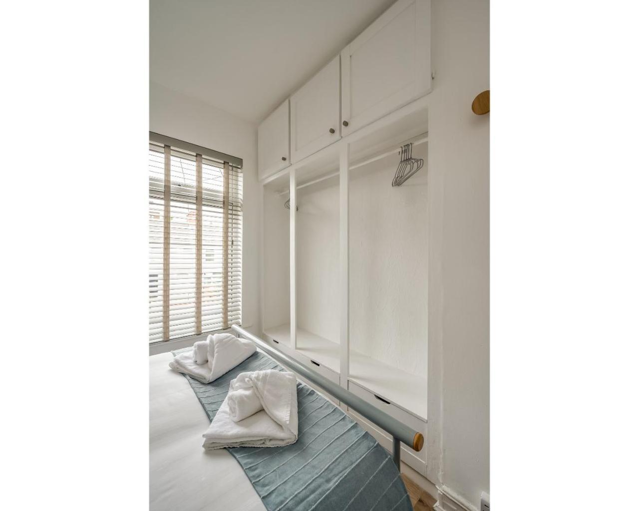 Central Belfast Apartments Belfast Work-Rest-Play R&R Pokoj fotografie